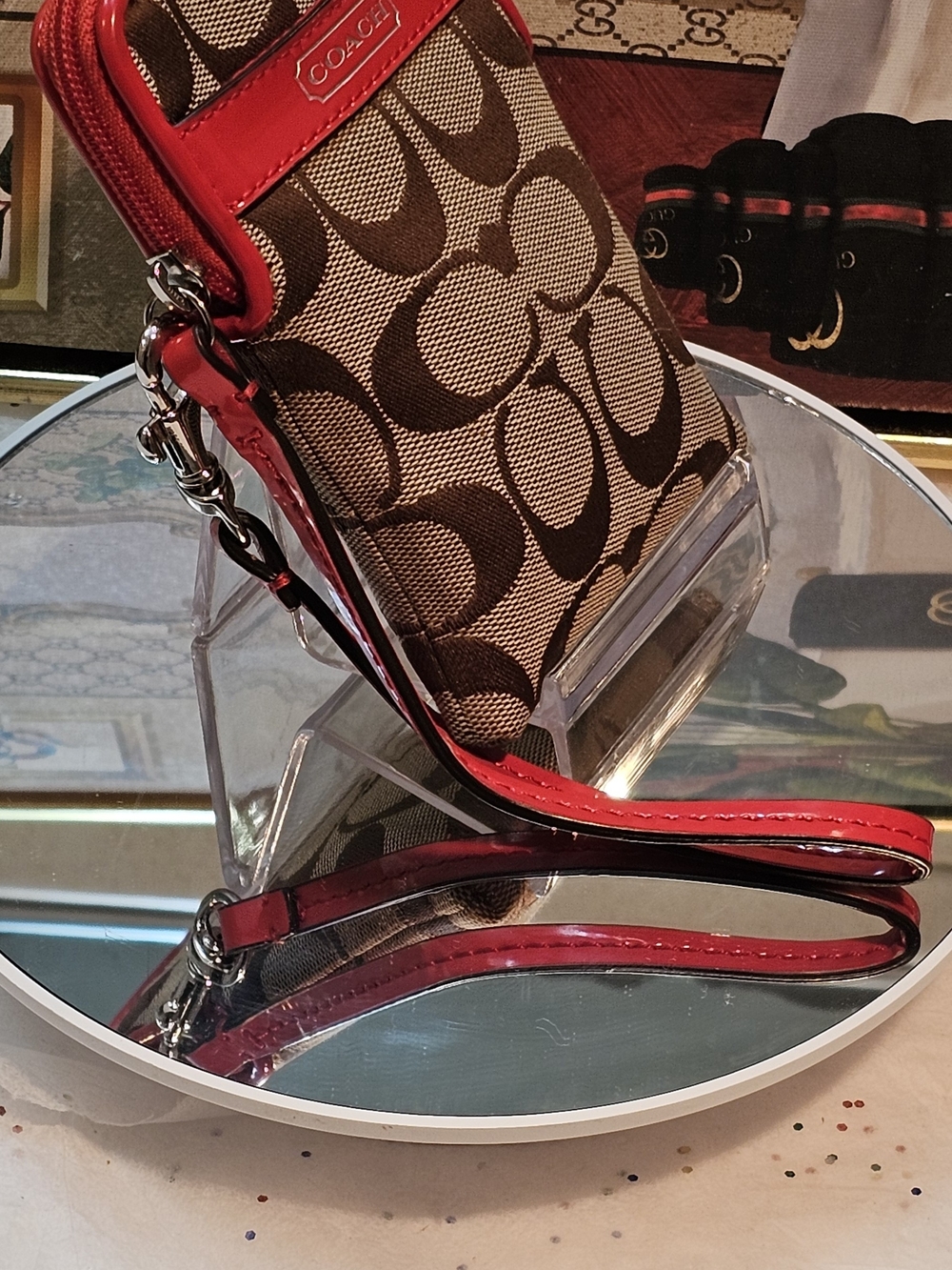 Coach Sutton Khaki Signature Canvas Card Holder/Wrislet - Picture 5 of 15